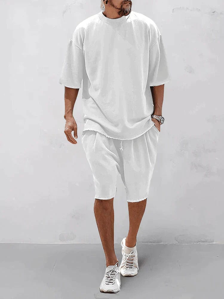 Set estivo leggero con pantaloncini e maglia a maniche corte