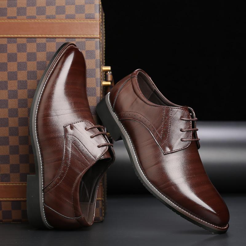 Scarpe da Uomo Plus Size in Pelle con Suola in Gomma | Ideali per Tutte le Stagioni Descrizione del Prodotto: