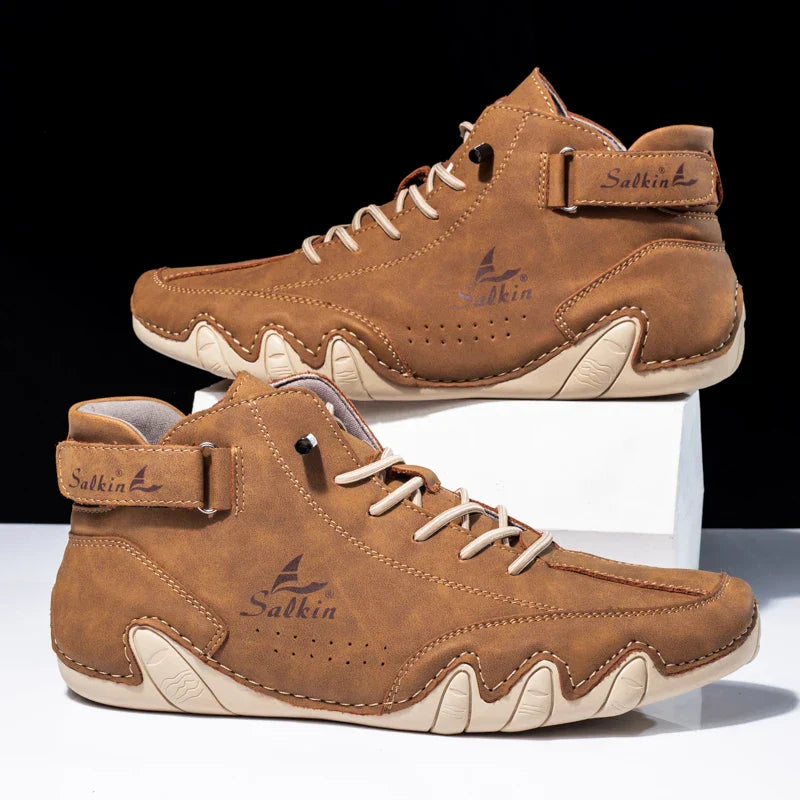 Scarpe da Uomo High Top con Suola Ondulata e Dettagli Cuciti