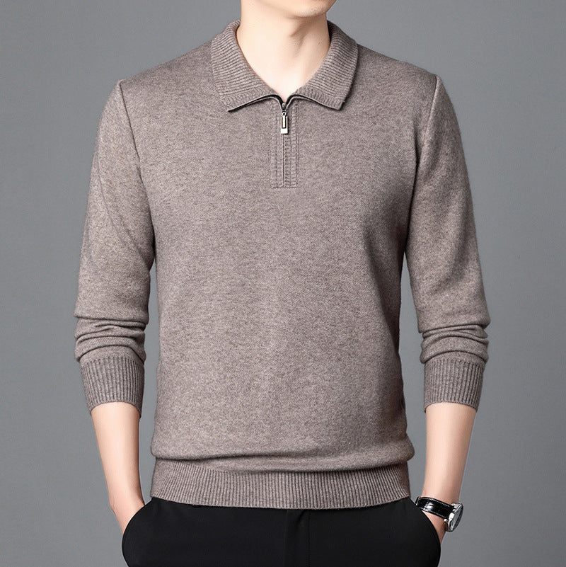 Maglione uomo grigio con zip, maniche lunghe, colletto polo, stile casual elegante, perfetto per autunno e inverno.