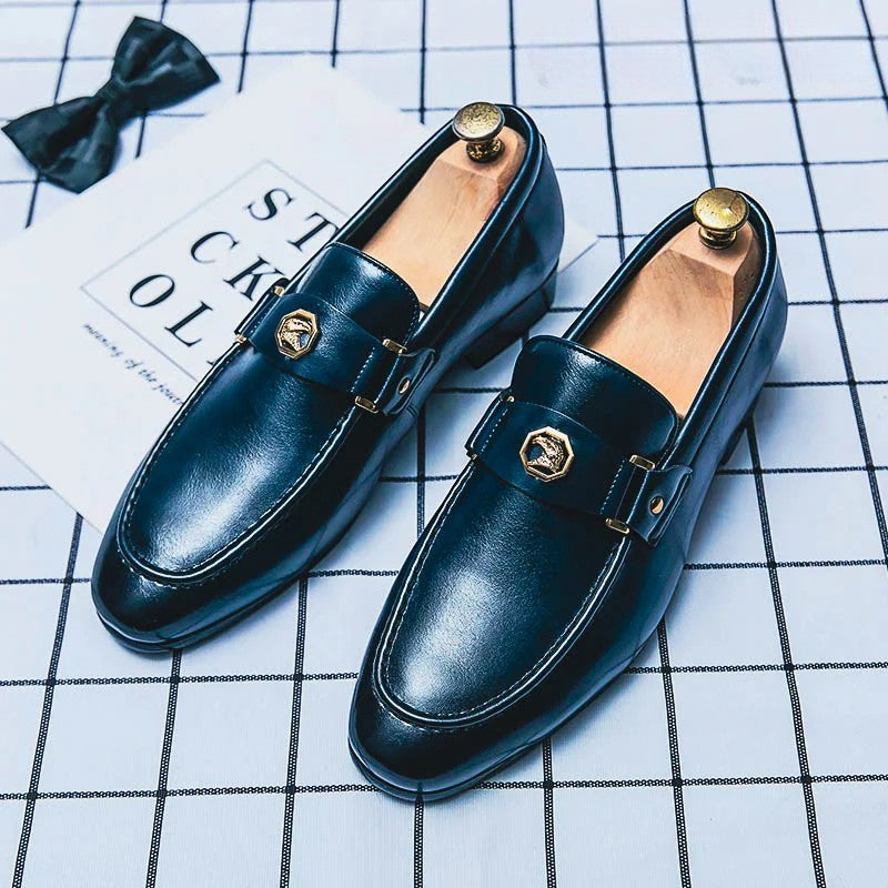 Mocassini da Uomo Slip-On con Fibbia Decorativa e Design Lineare