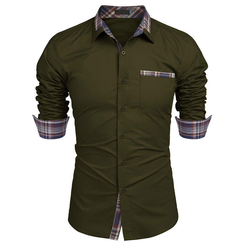 Camicia verde oliva da uomo con dettagli a quadri su colletto e polsini, taschino frontale, maniche lunghe, stile casual elegante.