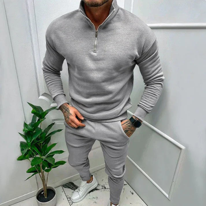 Set felpa con zip e pantaloni sportivi ideale per la primavera