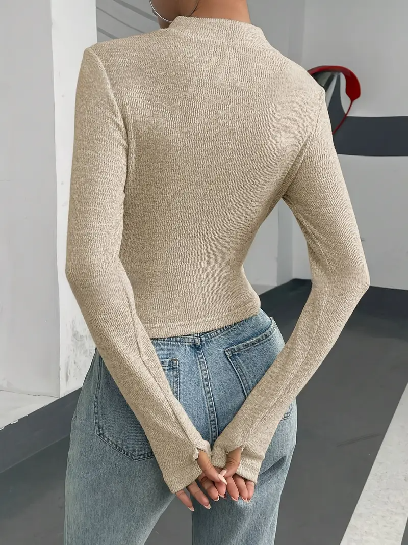 Maglione da Donna Aderente in Maglia con Finitura Opaca