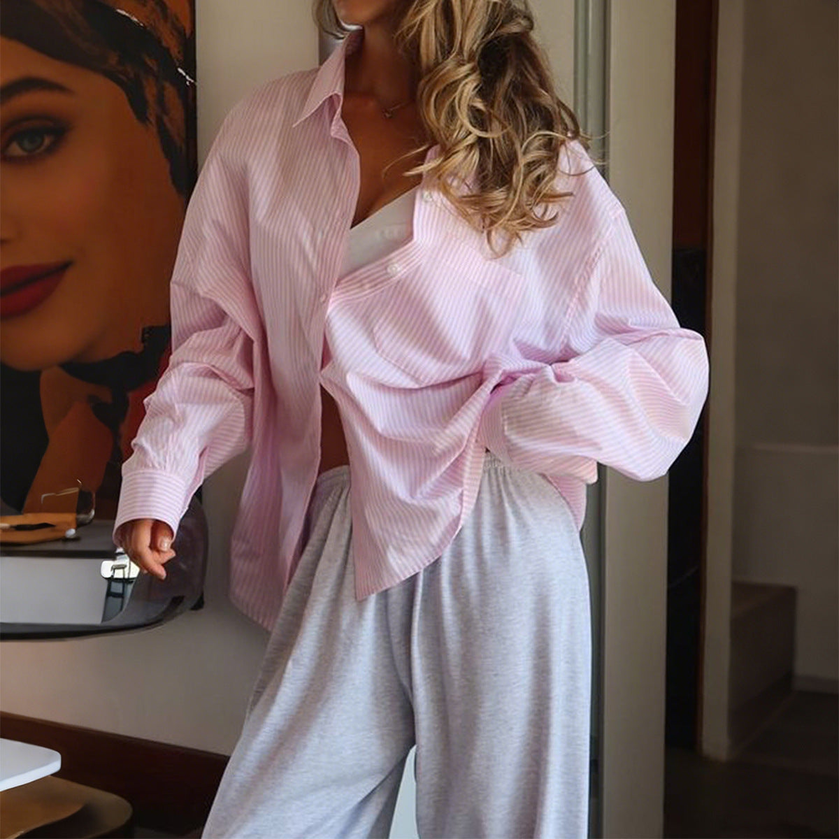 Camisa de Mujer de Manga Larga con Botones, Diseño de Rayas y Corte Amplio