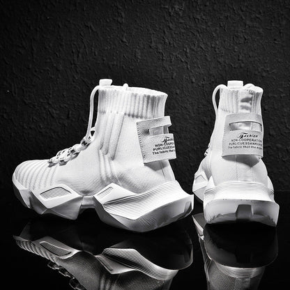 Herresportsko med sokkedesign og meshindvendigt materiale