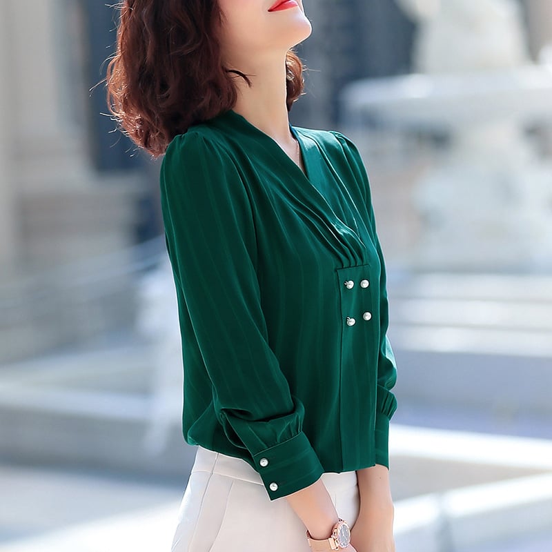 Bluse con Scollo a V in Chiffon Rigato con Fronte Doppiopetto | Ideale per Primavera e Autunno