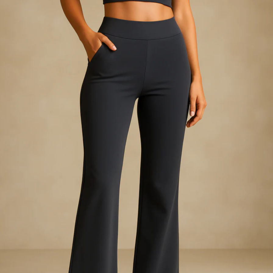 Pantaloni a zampa neri da donna, eleganti e moderni, con tasche laterali. Ideali per moda casual e abbigliamento quotidiano.