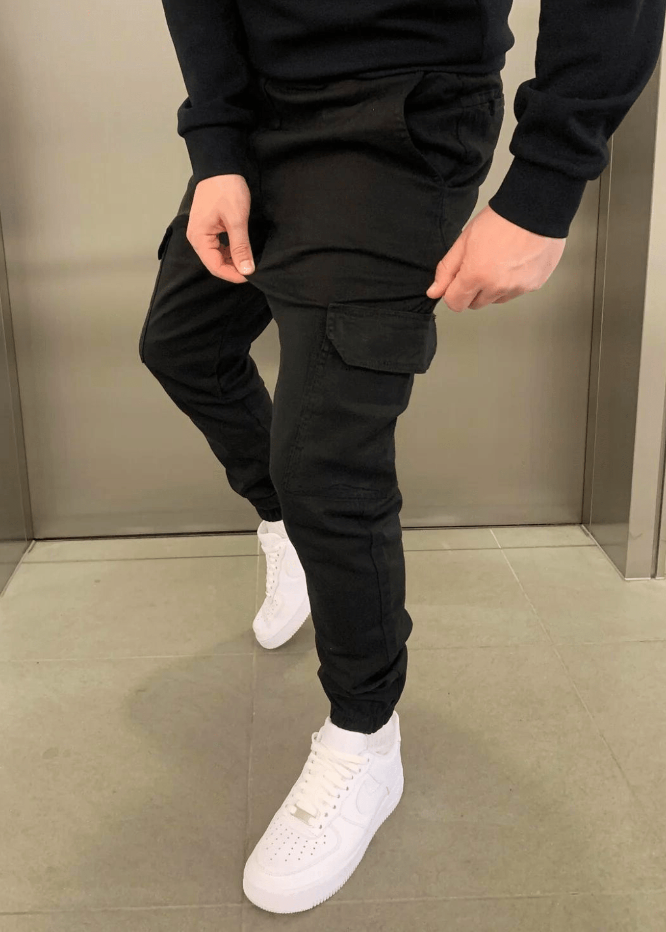 Pantaloni Jogger Cargo da Uomo con Vita Elasticizzata e Tasche Laterali