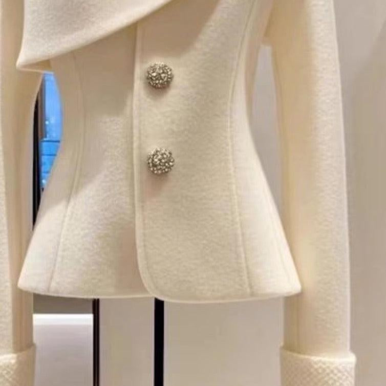 Blazer da Donna con Bottoni e Taglio Asimmetrico Slim Fit