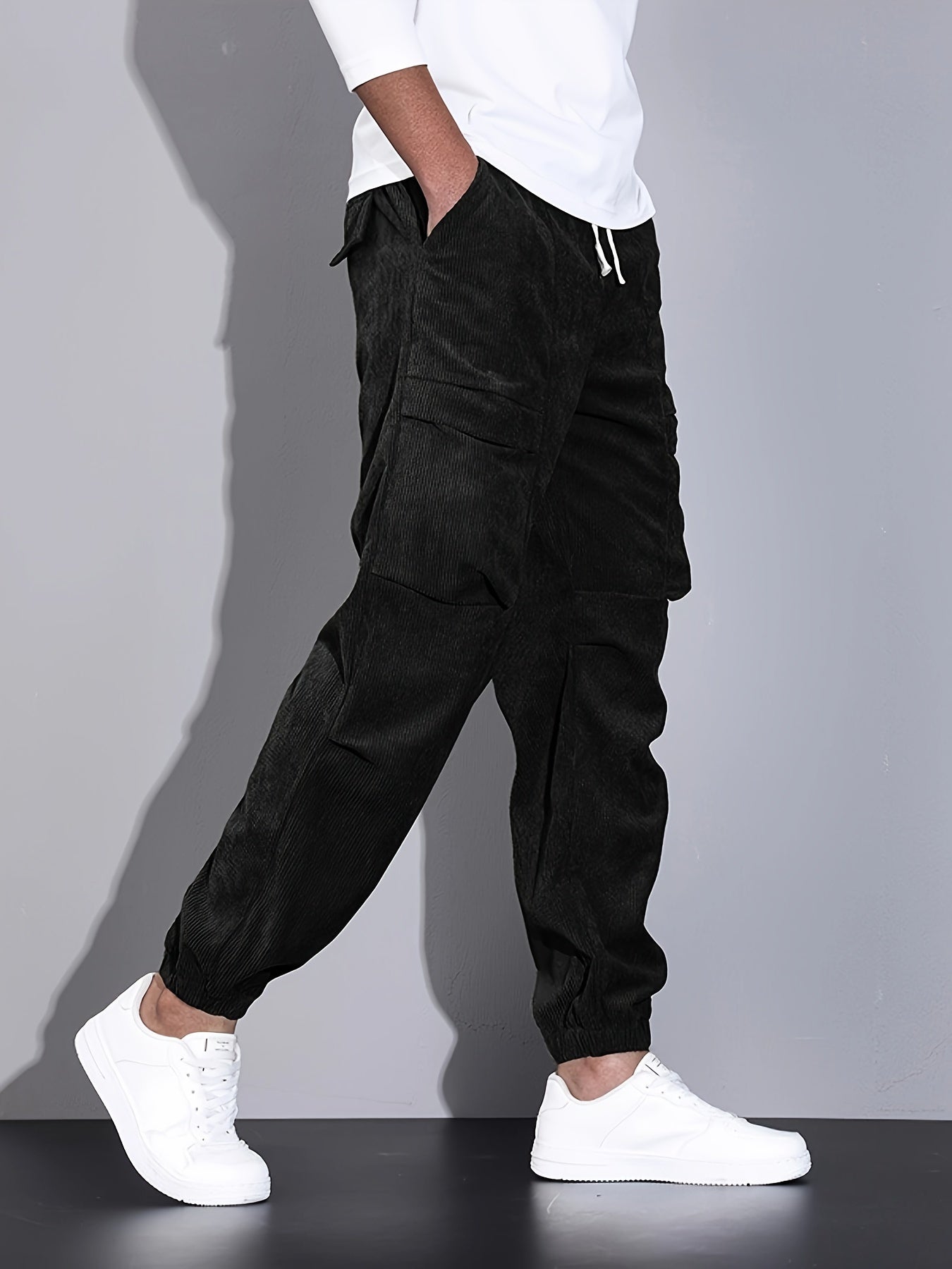 Joggers da Uomo in Velluto a Coste con Vestibilità Rilassata e Sagomata