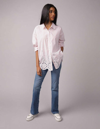 Camicia da Donna Oversize con Ricami e Colletto