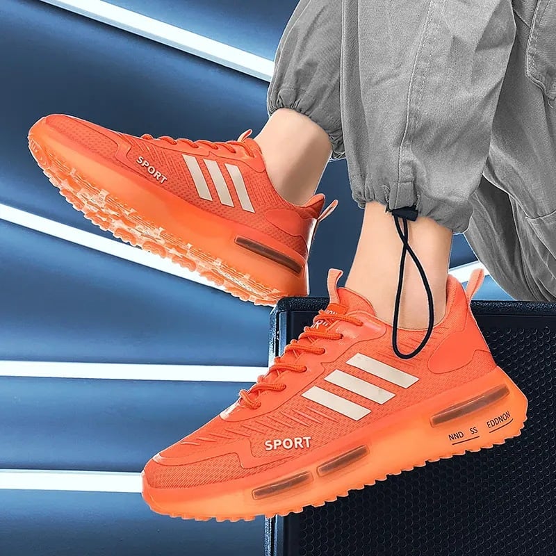 Herresneakers med snørebånd, luftsål og rund tå