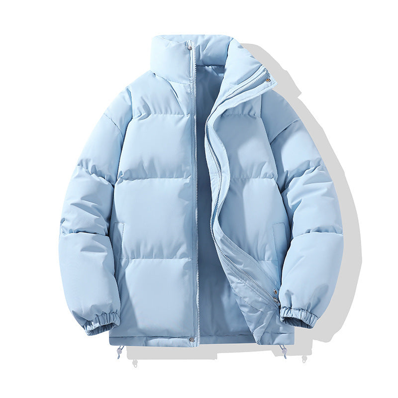 Giacca invernale imbottita azzurra, design moderno, chiusura a zip, ideale per il freddo. Cappotto caldo e alla moda per uomo e donna.