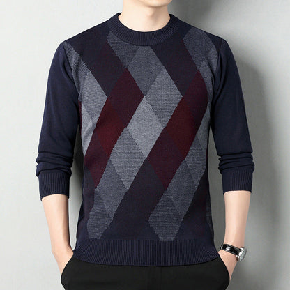 Maglione uomo a rombi blu e grigi, maniche lunghe, stile casual elegante, perfetto per autunno e inverno. Moda maschile moderna.