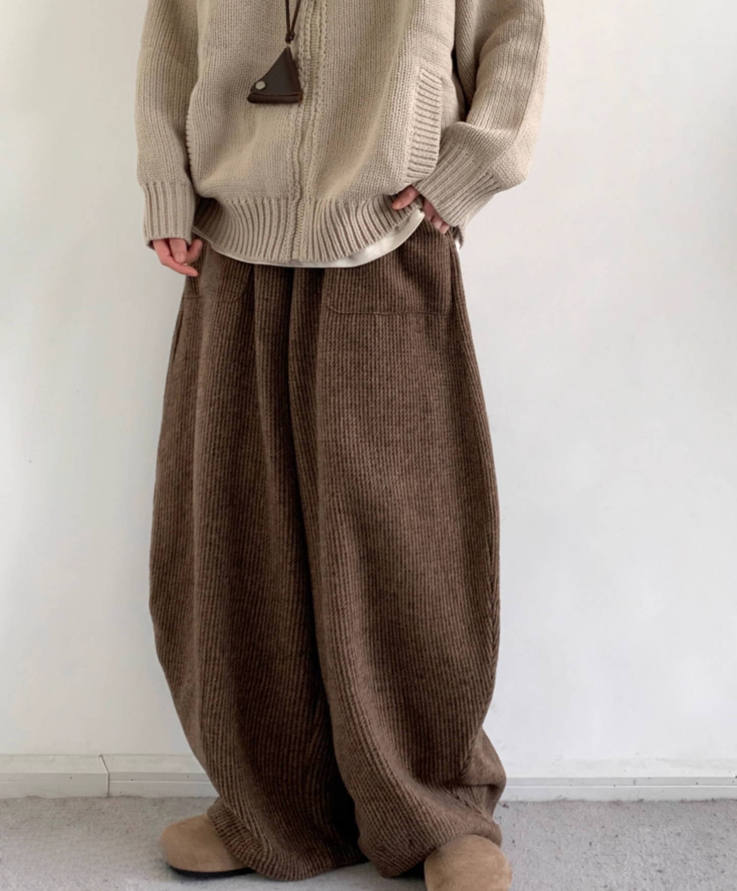 Pantaloni Donna Lounge a Gamba Larga in Velluto a Coste con Coulisse