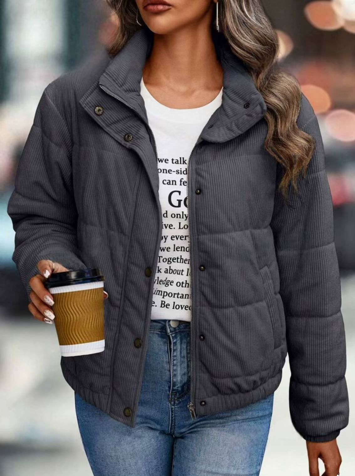 Chaqueta de mujer de algodón de grosor medio con mangas largas y cuello alto