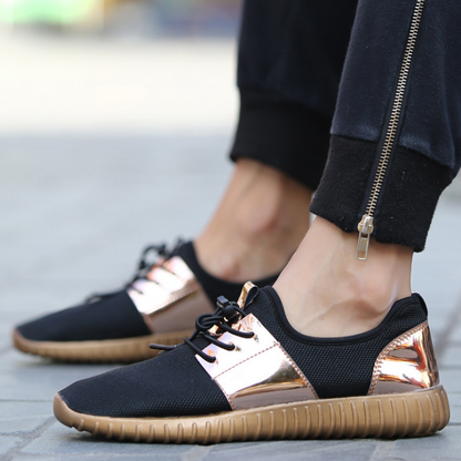 Herresneakers til foråret med mesh-overdel og gummisål