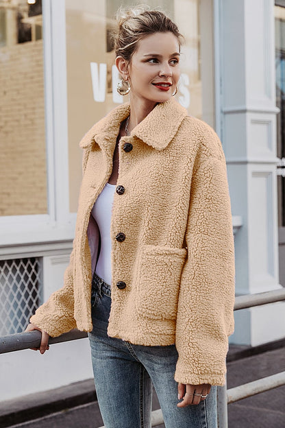 Abrigo de invierno para mujer en piel sintética con mangas largas y apertura frontal