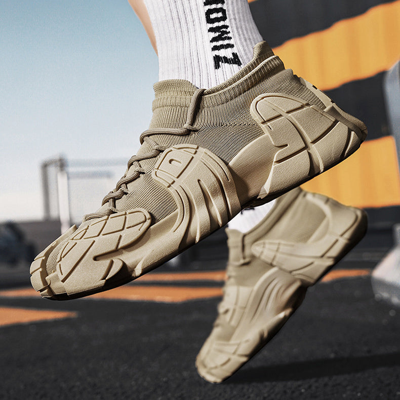 Løbesneakers til mænd med snørebånd, rund tå og tyk sål