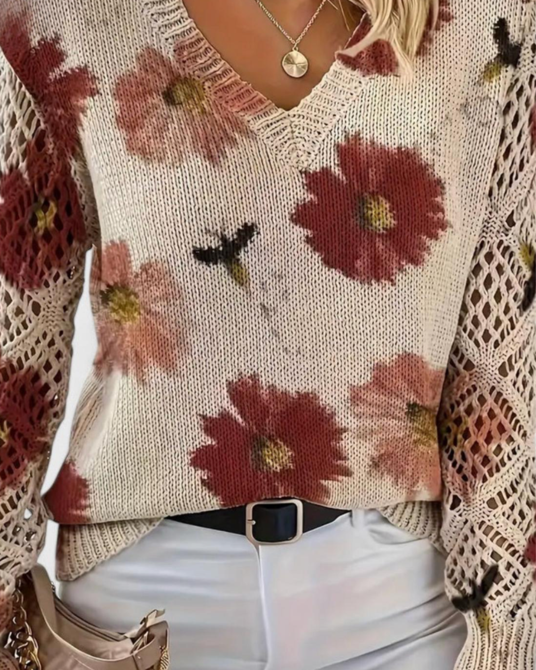 Maglione da Donna con Maniche Traforate e Texture Morbida