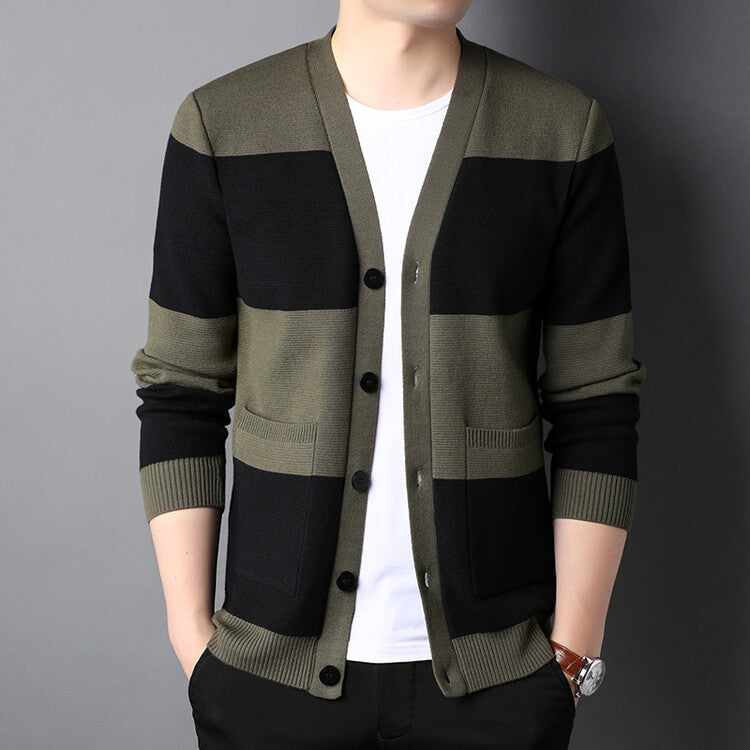 Cardigan Uomo a Righe con Bottoni Singoli – Ideale per Autunno e Primavera