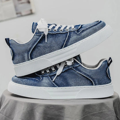 Sneakers da Uomo Low Top con Finitura Lavata e Chiusura a Lacci