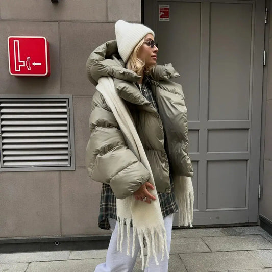 Giacca trapuntata con cappuccio elegante e confortevole