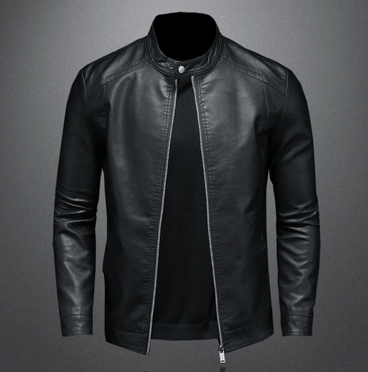Giacca in pelle nera da uomo con zip frontale, stile casual ed elegante, perfetta per moda autunnale e invernale. Abbigliamento maschile trendy.