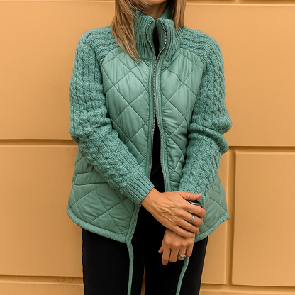Dame Vinter Quiltet Jakke Med Strikkede Ærmer Og Høj Krave