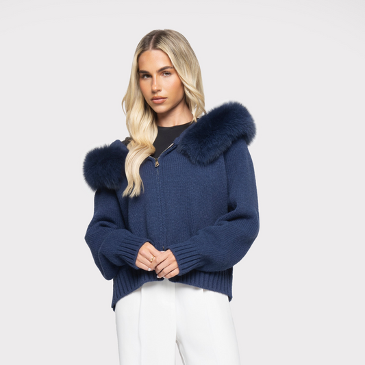 Cardigan da Donna con Zip, Cappuccio in Pelliccia Staccabile e Lavorazione a Maglia