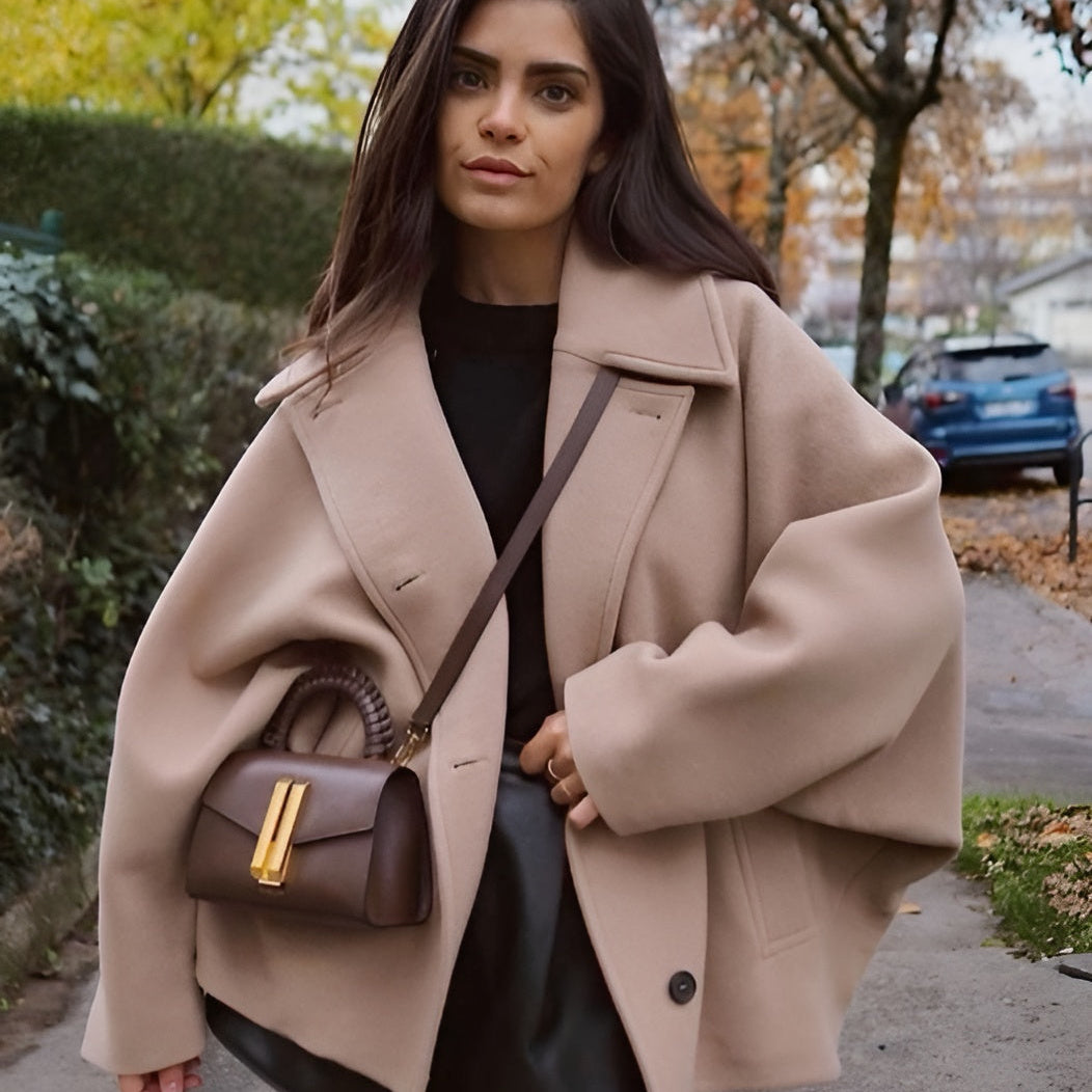 Cappotto Invernale Oversize da Donna con Chiusura a Bottoni e Interno Morbido