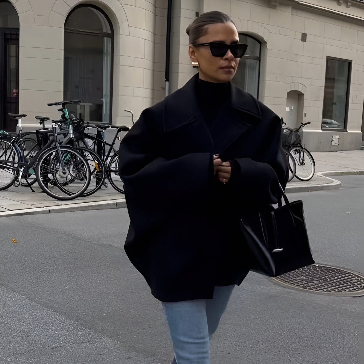 Cappotto Invernale Oversize da Donna con Chiusura a Bottoni e Interno Morbido