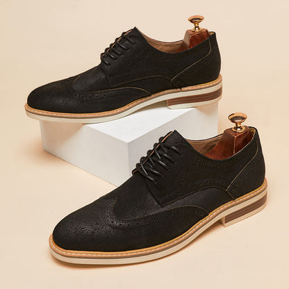 Scarpe da Uomo Stringate con Punta a Coda di Rondine e Dettagli Brogue