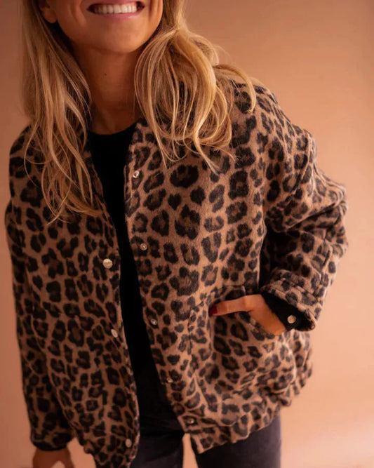 Giacca Bomber Invernale da Donna con Stampa Leopardo e Vestibilità Oversize