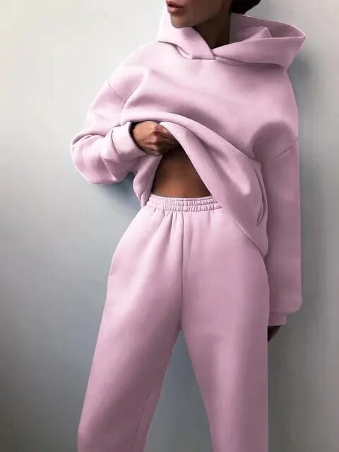 Completo caldo con felpa e pantaloni della tuta da donna I Ideale per l'inverno
