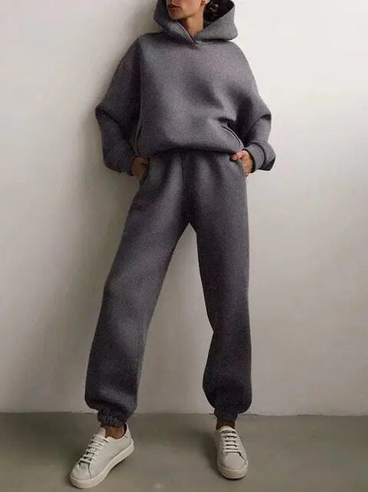 Completo caldo con felpa e pantaloni della tuta da donna I Ideale per l'inverno