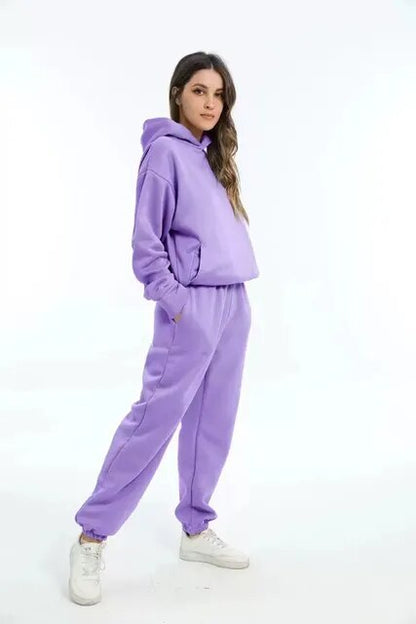 Completo caldo con felpa e pantaloni della tuta da donna I Ideale per l'inverno