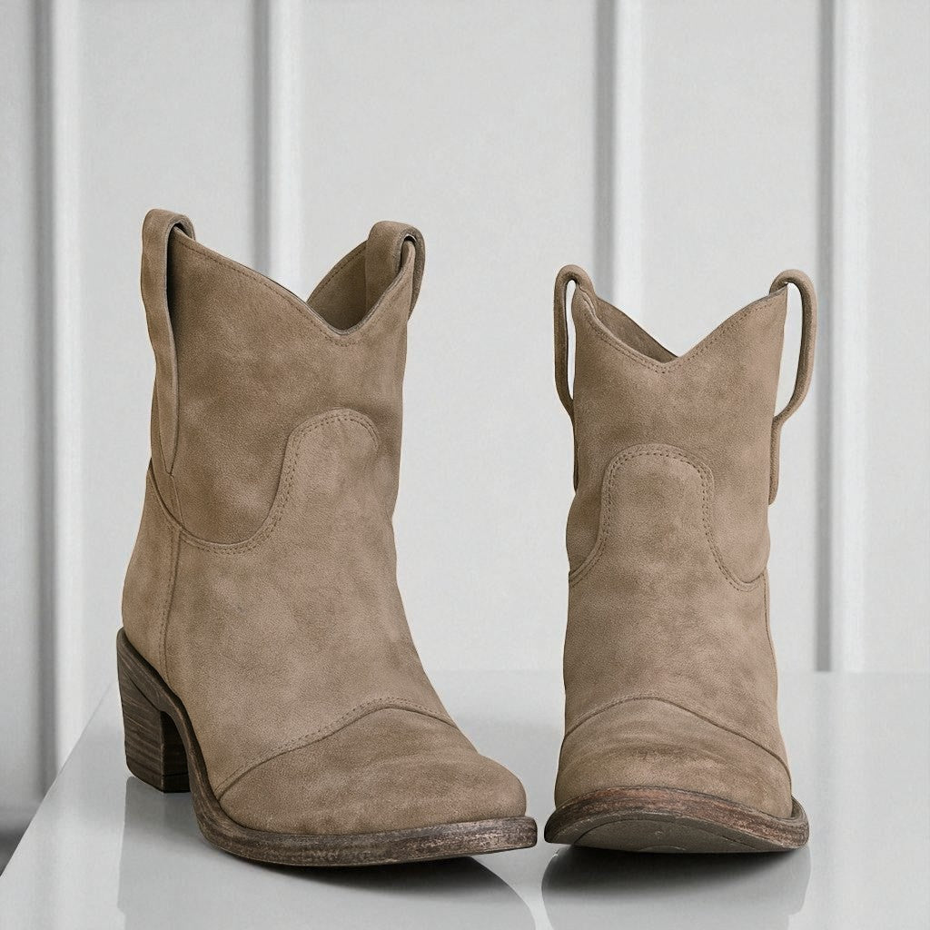 Stivaletti da Donna con Cuciture Western e Tacco Largo