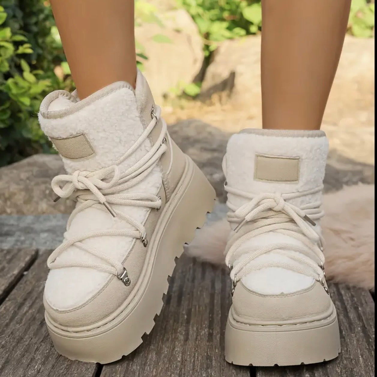 Dames vinterstøvler med forhøjet platform og polstret indersål