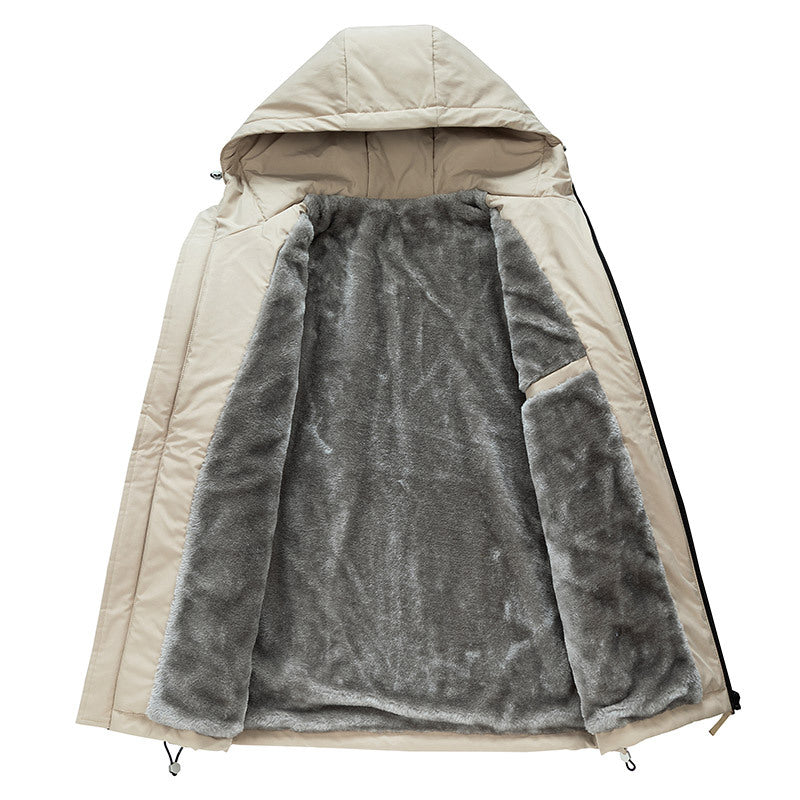 Giacca invernale beige con cappuccio, interno in pelliccia sintetica grigia, ideale per il freddo. Abbigliamento caldo e alla moda.