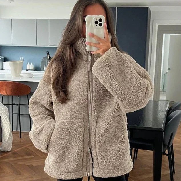 Giacca Invernale da Donna con Cappuccio, Cerniera e Tasche Frontali