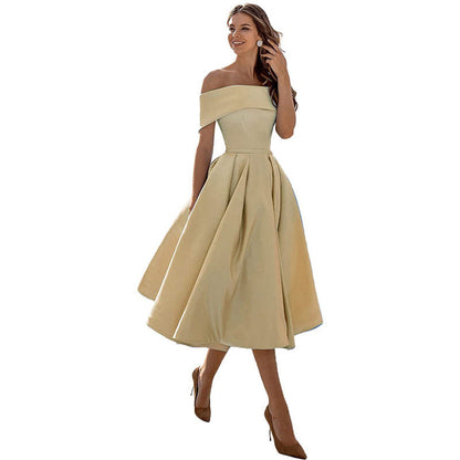 Abito da Festa in Raso Senza Spalline con Silhouette Elegante | Ideale per l'Estate