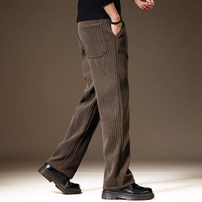 Pantaloni da Uomo in Velluto a Coste con Taglio Dritto e Multiple Tasche