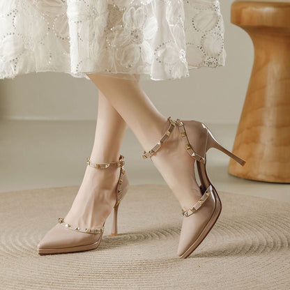 Décolleté Donna Tacco a Spillo Punta con Doppio Cinturino Borchiato