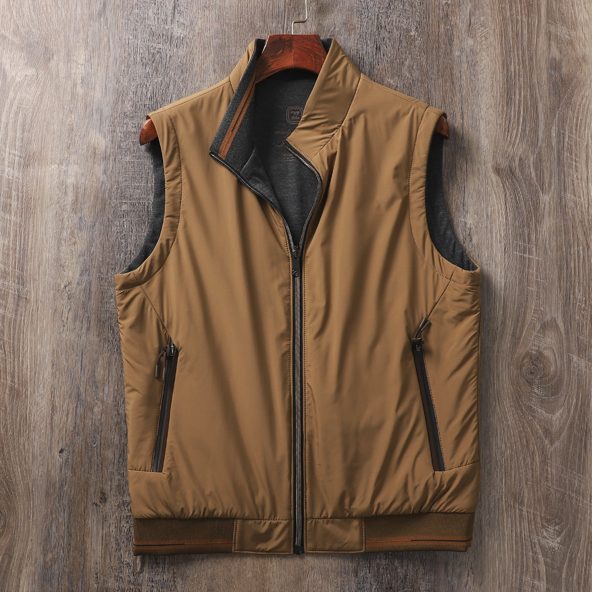 Gilet Leggero da Uomo con Design Reversibile, Fodera Termica ed Esterno Resistente