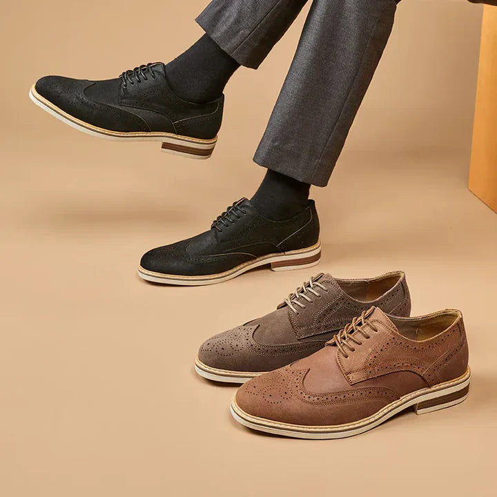 Scarpe da Uomo Stringate con Punta a Coda di Rondine e Dettagli Brogue