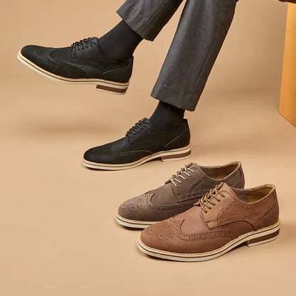 Scarpe da Uomo Stringate con Punta a Coda di Rondine e Dettagli Brogue