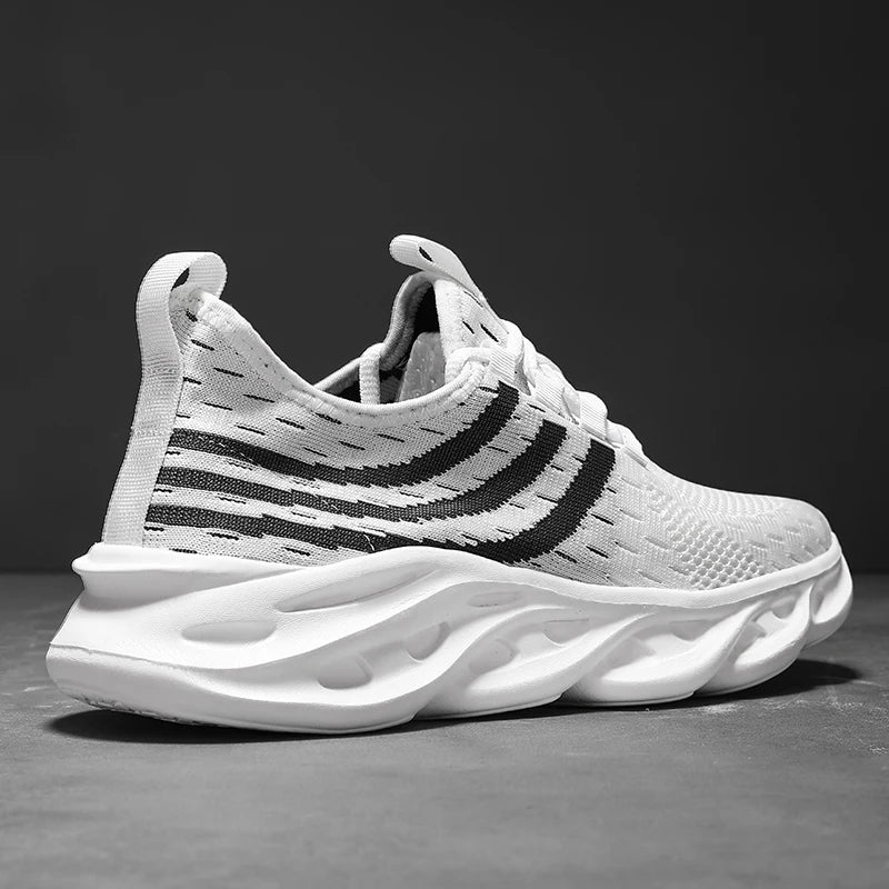 Men's Sports Shoes in Breathable Mesh with StickTread Sole