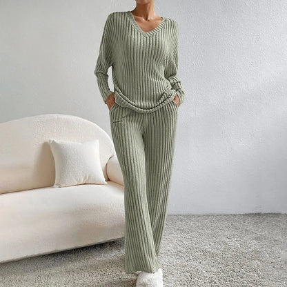 Completo da Casa in Maglia da Donna Due Pezzi con Pantaloni a Vita Elastico e Maglia a Maniche Lunghe